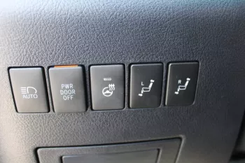 TOYOTA ALPHARD EXCUTIVE LOUNGE 3.5L V6 2022