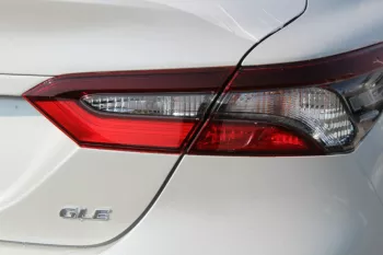 2023 TOYOTA CAMRY GLE 2.5 A/T PRL