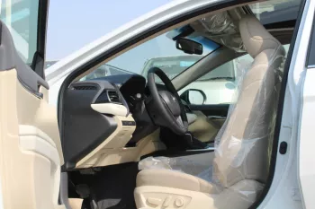 2023 TOYOTA CAMRY GLE 2.5 A/T PRL
