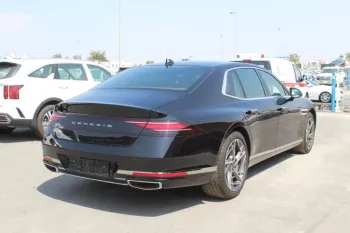 Hyundai Genesis G90 2023 model black color