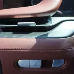 Hyundai Genesis G90 2023 model black color - Thumbnail 9