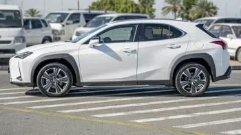 2023 LEXUS UX 250 2.0L PETROL HEV AT - WHITE