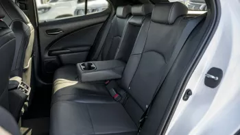 2023 LEXUS UX 250 2.0L PETROL HEV AT - WHITE