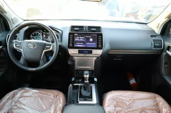 TOYOTA LAND CRUISER PRADO VX 2023 PETROL