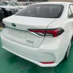 TOYOTA COROLLA HYBRID 1.8L, AT, MODEL 22, FULL OPTIONS - Thumbnail 7