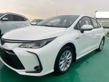 TOYOTA COROLLA HYBRID 1.8L, AT, MODEL 22, FULL OPTIONS