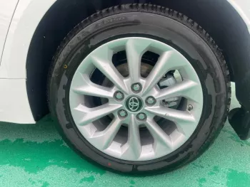 TOYOTA COROLLA HYBRID 1.8L, AT, MODEL 22, FULL OPTIONS