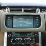 2015 RANGE ROVER HSE 4.0L AWD (USED CAR) - Thumbnail 14