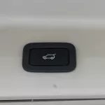 2015 RANGE ROVER HSE 4.0L AWD (USED CAR) - Thumbnail 19