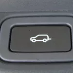 2015 RANGE ROVER HSE 4.0L AWD (USED CAR) - Thumbnail 20