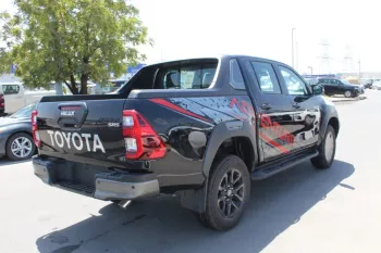 TOYOTA HILUX 2.8L 4WD 4DOORS DIESEL 2023