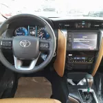 TOYOTA FORTUNER 2.8L A/T 2022 - Thumbnail 3