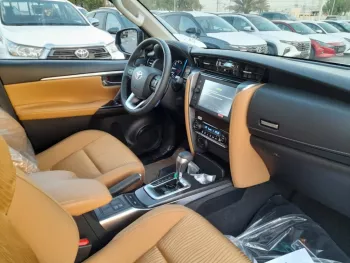 TOYOTA FORTUNER 2.8L A/T 2022