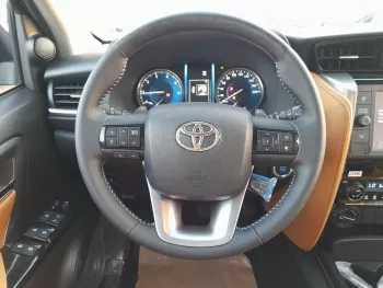 TOYOTA FORTUNER 2.8L A/T 2022