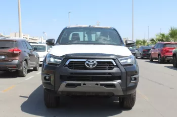 TOYOTA HILUX 4.0L 4WD 4DOORS PETROL 2023