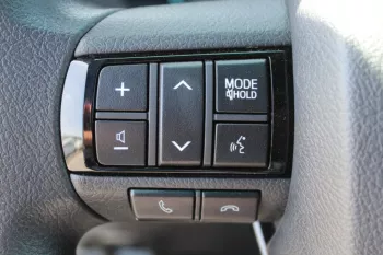 TOYOTA HILUX 4.0L 4WD 4DOORS PETROL 2023