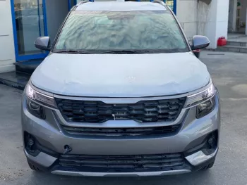 Kia Seltos 2023 1.6L FWD 4Cyl