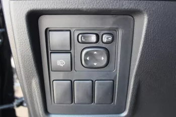 LHD - TOYOTA PRADO 2.7L PETROL 4WD TXL 2023 AUTO