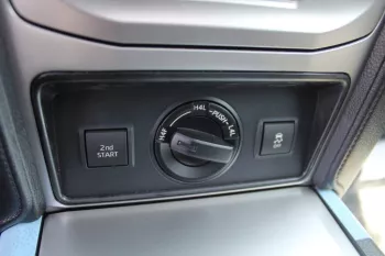 LHD - TOYOTA PRADO 2.7L PETROL 4WD TXL 2023 AUTO