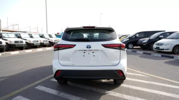 Toyota Highlander GLE Hybrid 2023 2.5L 4Cyl