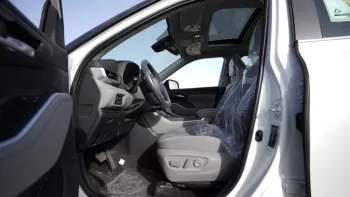 Toyota Highlander GLE Hybrid 2023 2.5L 4Cyl