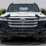 TOYOTA LC300 VXR VIP EDITION 3.3L DIESEL AT MY2022 – BLACK - Thumbnail 3