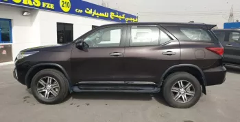TOYOTA FORTUNER 2020
