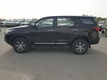 TOYOTA FORTUNER 2020
