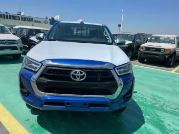 NEW 2022 TOYOTA HILUX 4.0L V6 PETROL 6 CYLINDER AUTOMATIC ZERO KM