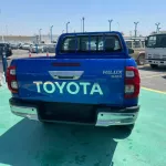 NEW 2022 TOYOTA HILUX 4.0L V6 PETROL 6 CYLINDER AUTOMATIC ZERO KM - Thumbnail 4