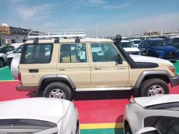 Toyota Land Cruiser 76 MT 4.2L DIESEL 2023