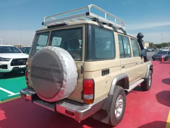 Toyota Land Cruiser 76 MT 4.2L DIESEL 2023