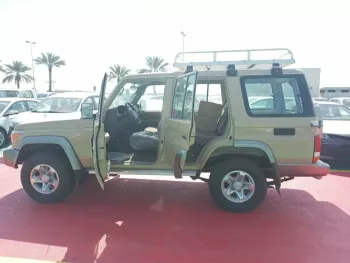 Toyota Land Cruiser 76 MT 4.2L DIESEL 2023