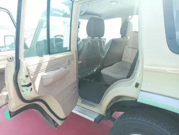 Toyota Land Cruiser 76 MT 4.2L DIESEL 2023