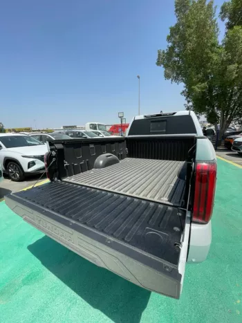 2022 Toyota Tundra Double Cab Limited, 3.5L Petrol