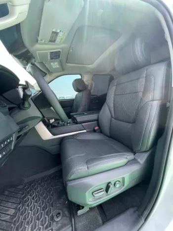 2022 Toyota Tundra Double Cab Limited, 3.5L Petrol