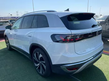 2022 VOLKSWAGEN ID 6 CROZZ