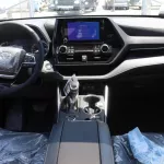 TOYOTA HIGHLANDER XSE 2.4L TURBO CANADIAN SPECS 2023 MODEL - Thumbnail 6