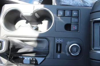 TOYOTA HIGHLANDER XSE 2.4L TURBO CANADIAN SPECS 2023 MODEL