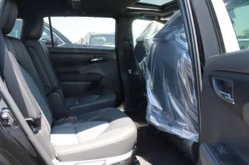 TOYOTA HIGHLANDER XSE 2.4L TURBO CANADIAN SPECS 2023 MODEL