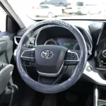 Toyota Highlander GLE Hybrid 2023 AWD 2.5L 4Cyl - Thumbnail 11