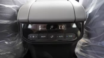Toyota Highlander GLE Hybrid 2023 AWD 2.5L 4Cyl
