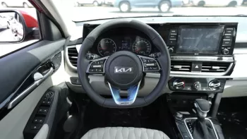 KIA Seltos 4CYL 2022 1.5L FWD 5Doors