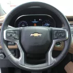 CHEVROLET SUBURBAN 5.3L PETROL AWD SUV 2022 - Thumbnail 8