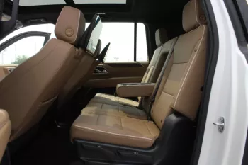 CHEVROLET SUBURBAN 5.3L PETROL AWD SUV 2022
