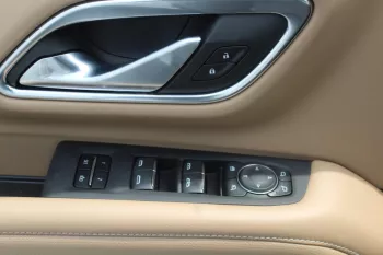 CHEVROLET SUBURBAN 5.3L PETROL AWD SUV 2022