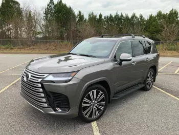 LEXUS LX600 3.5L V6 PETROL 2023 TWIN TURBO VIP 4 SEATER AUTO