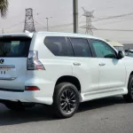 Lexus GX460 4x4 White 2021 model full option 12298miles - Thumbnail 5