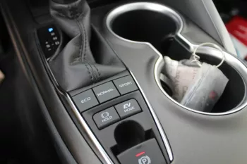 2023 TOYOTA CAMRY GRANDE 2.5 HYBRID AT