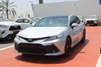 Toyota Camry Grande 2023 2.5L hybrid